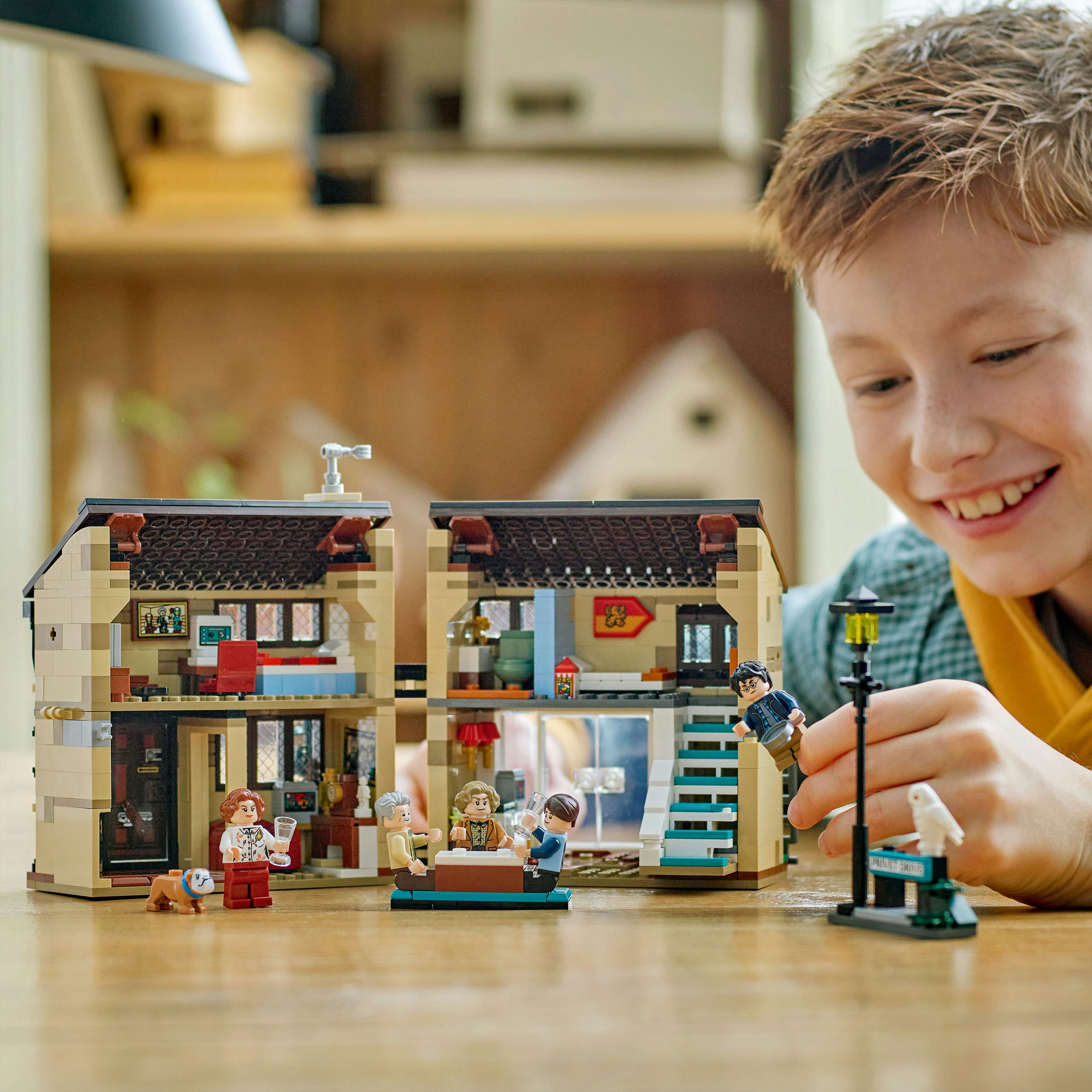 Juego de construcción Privet Drive: Visita de Tía Marge LEGO Harry Potter - 76451 3