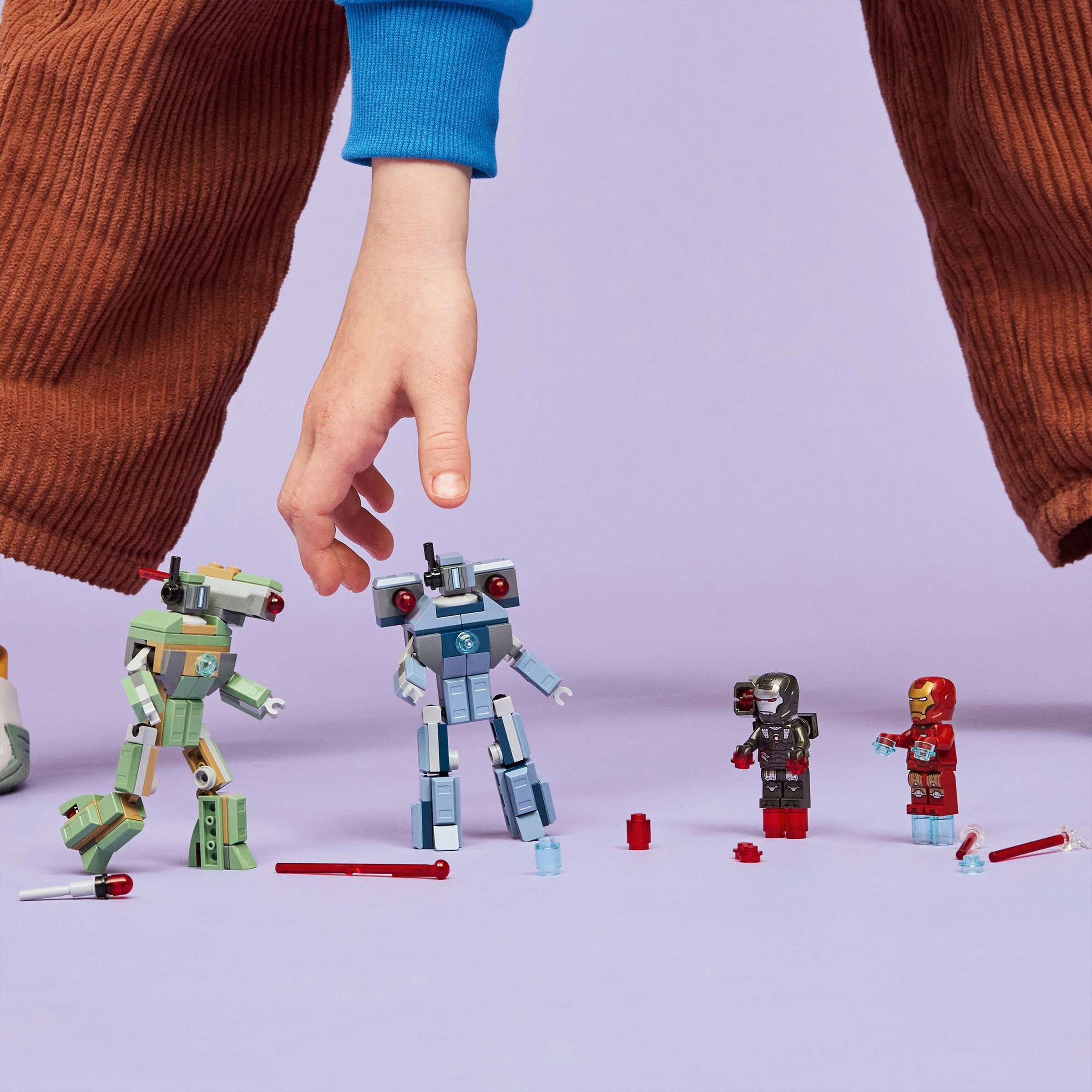 Juego de construcción Iron Man y Máquina de Guerra vs. Drones de Hammer LEGO Super Hero - 76320 7