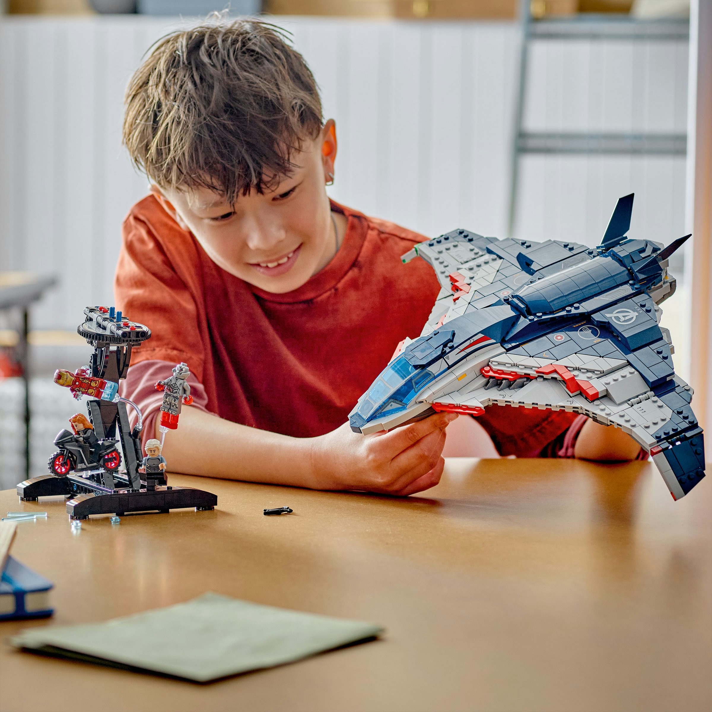 Juego de construcción Quinjet de Vengadores: La Era de Ultrón LEGO Super Hero - 76325 3