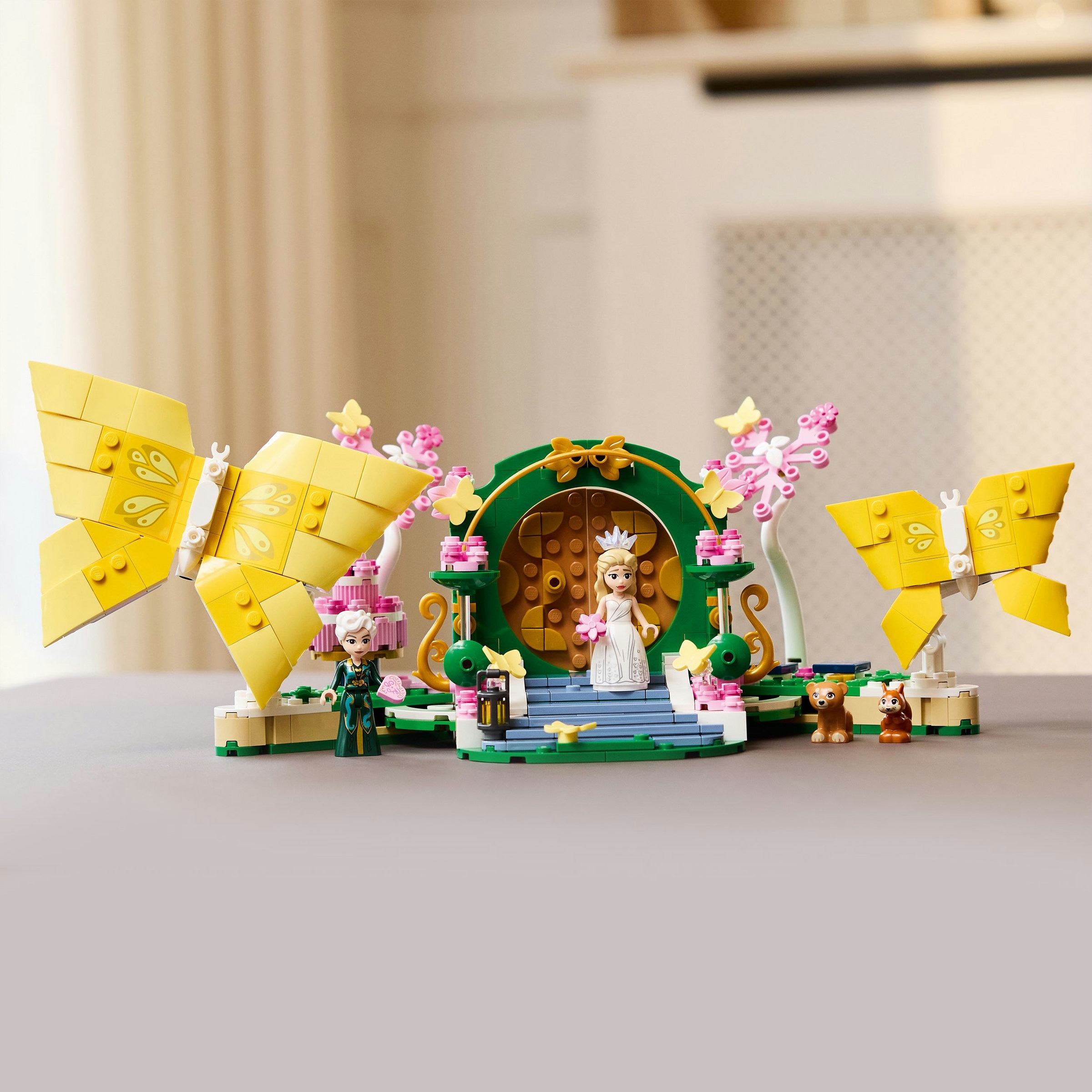 Dia do Casamento da Glinda Lego Wicked 7