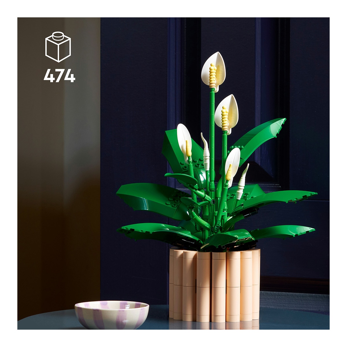 LEGO® Botanicals Lírio-da-paz 4