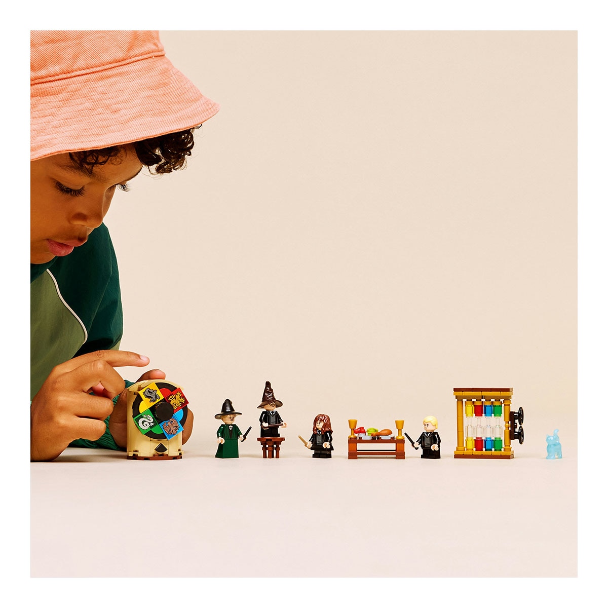 Juego de construcción Castillo de Hogwarts™: Ceremonia del Sombrero Seleccionador LEGO Harry Potter TM - 76460 2