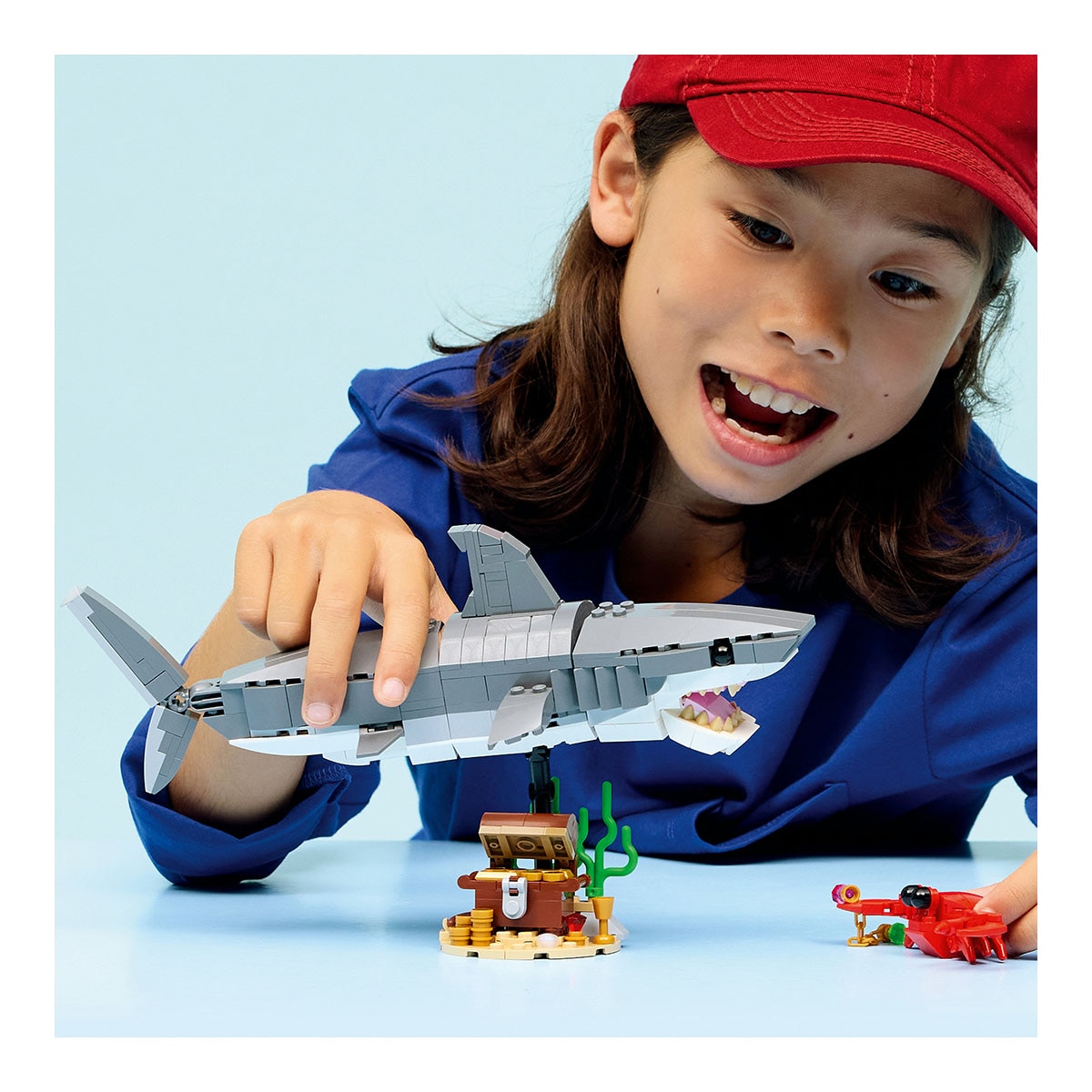 Juego de construcción Feroz Tiburón con Cofre del Tesoro LEGO Creator - 31381 3