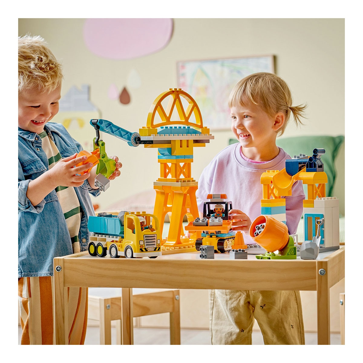 Juego de construcción Obra y Vehículos de Construcción “3 en 1” LEGO DUPLO Town - 10476 3