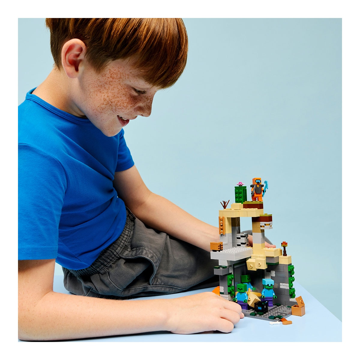 LEGO® Minecraft® Masmorra de Zombies 3