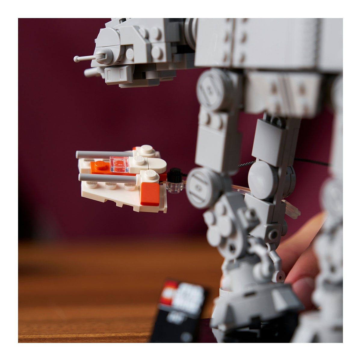 LEGO® Star Wars™ AT-AT™ 6