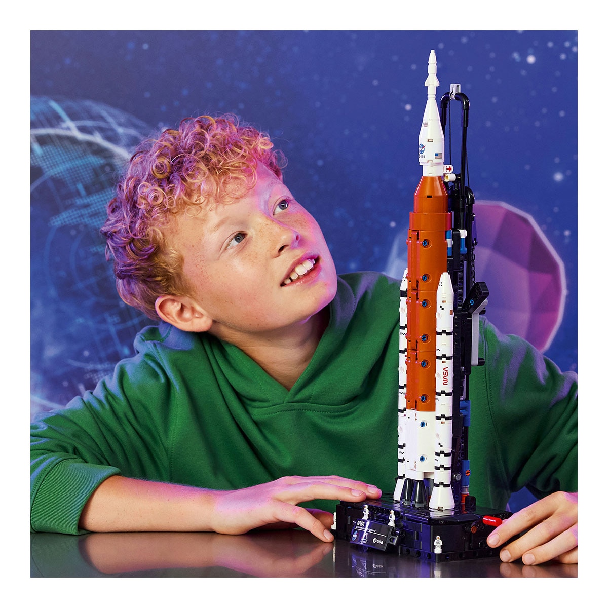 Juego de construcción Cohete del Sistema de Lanzamiento Espacial NASA Artemis LEGO Technic - 42221 3