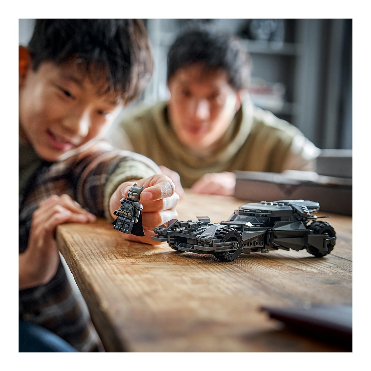 LEGO® DC Batman™ Batmobile™ de Batman v Superman™ 3