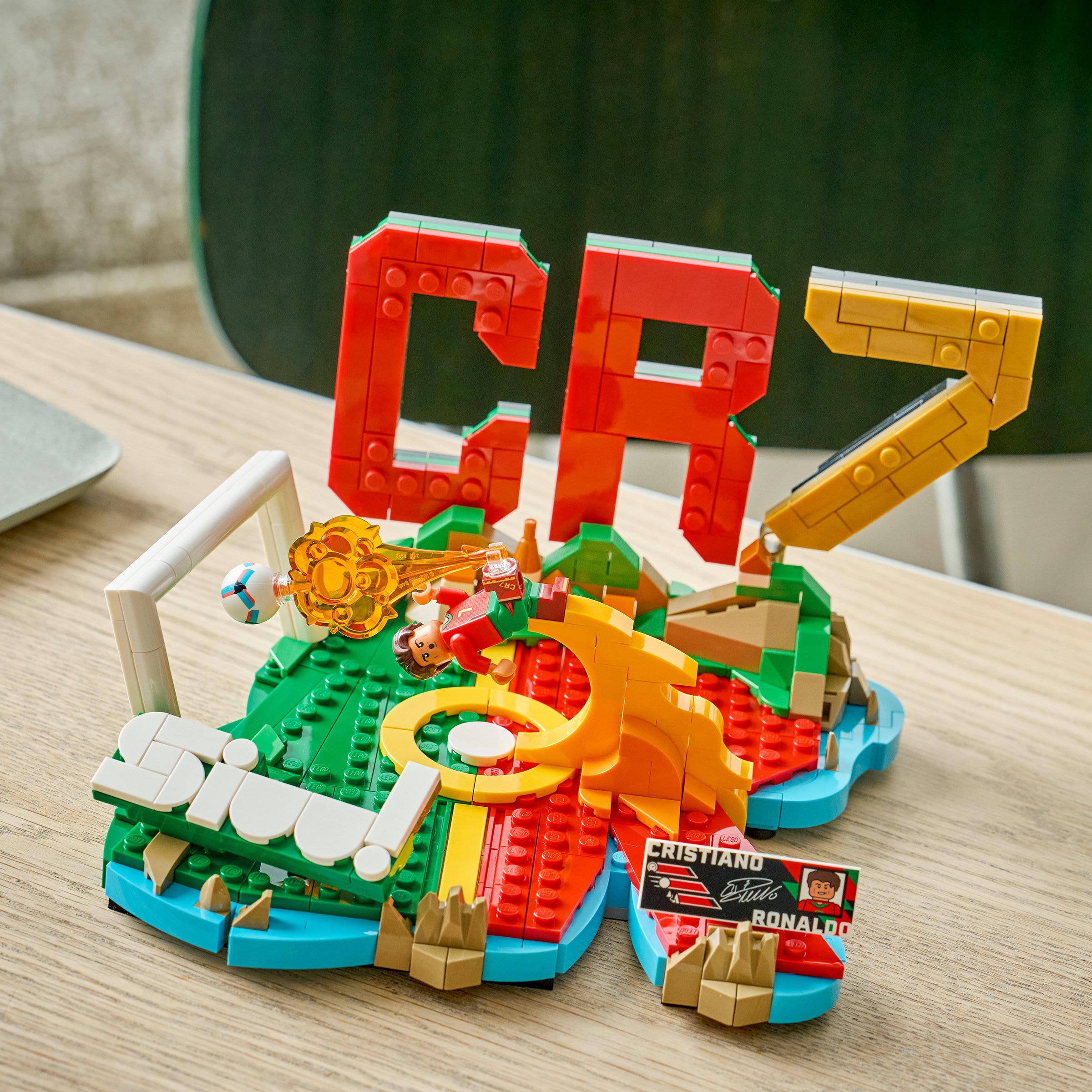 LEGO® Editions Cristiano Ronaldo – Destaques do Futebol 6
