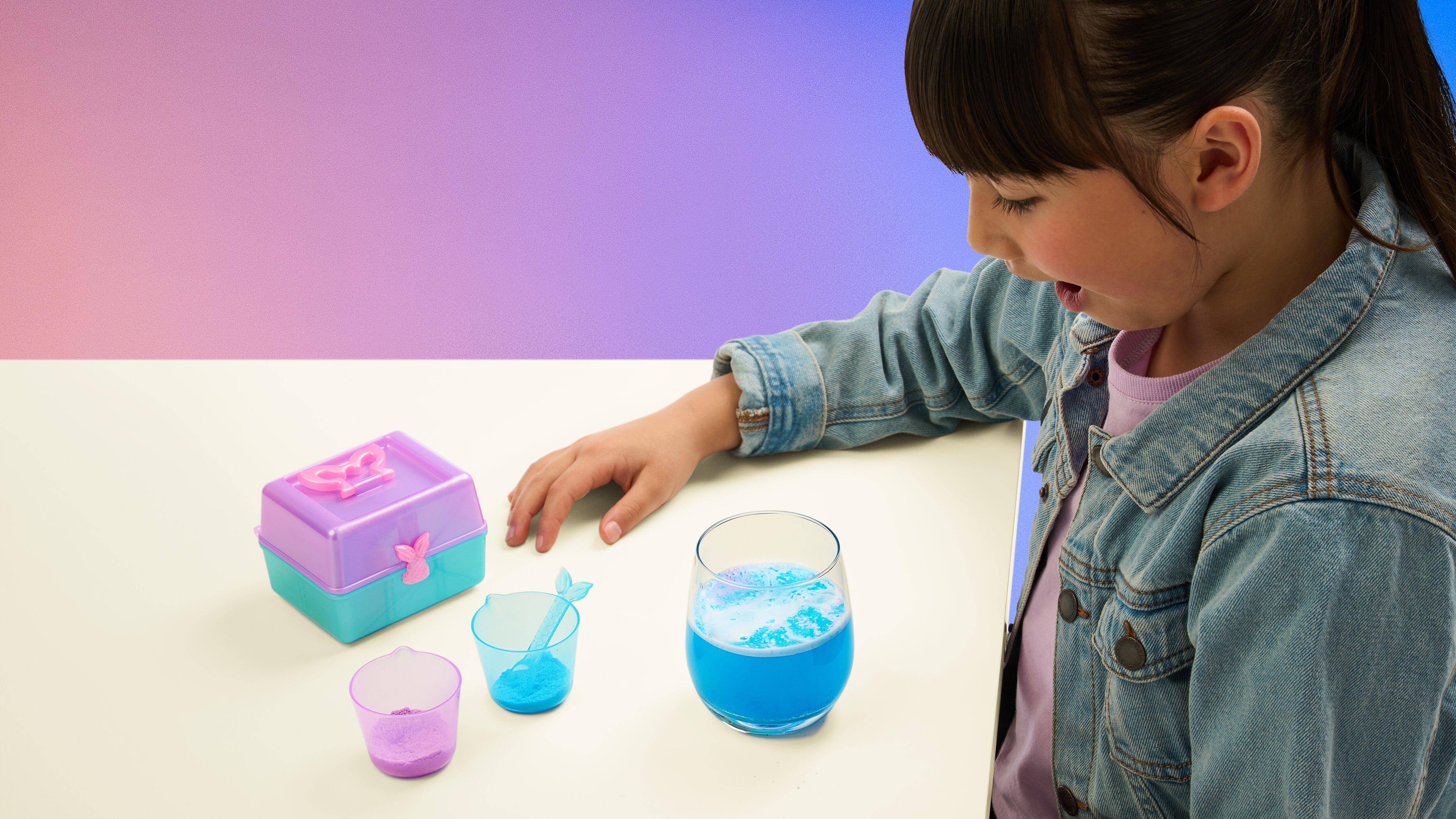 Real Littles mini cofres de actividades 50
