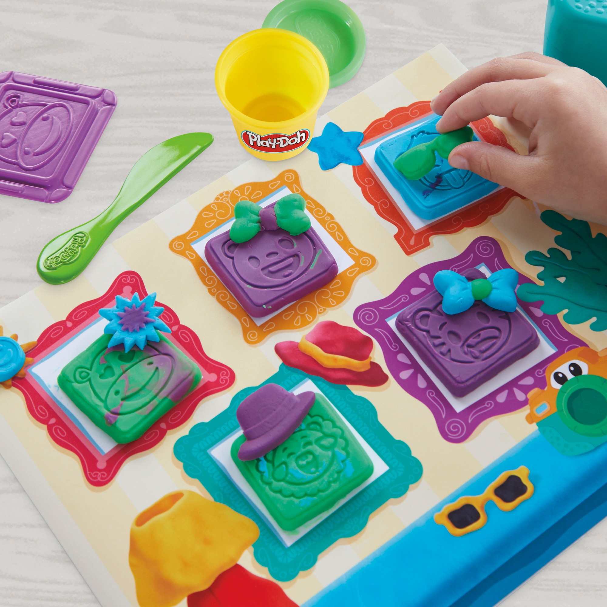 Juego de manualidades Starters Divertido set de fotos Play-Doh 10