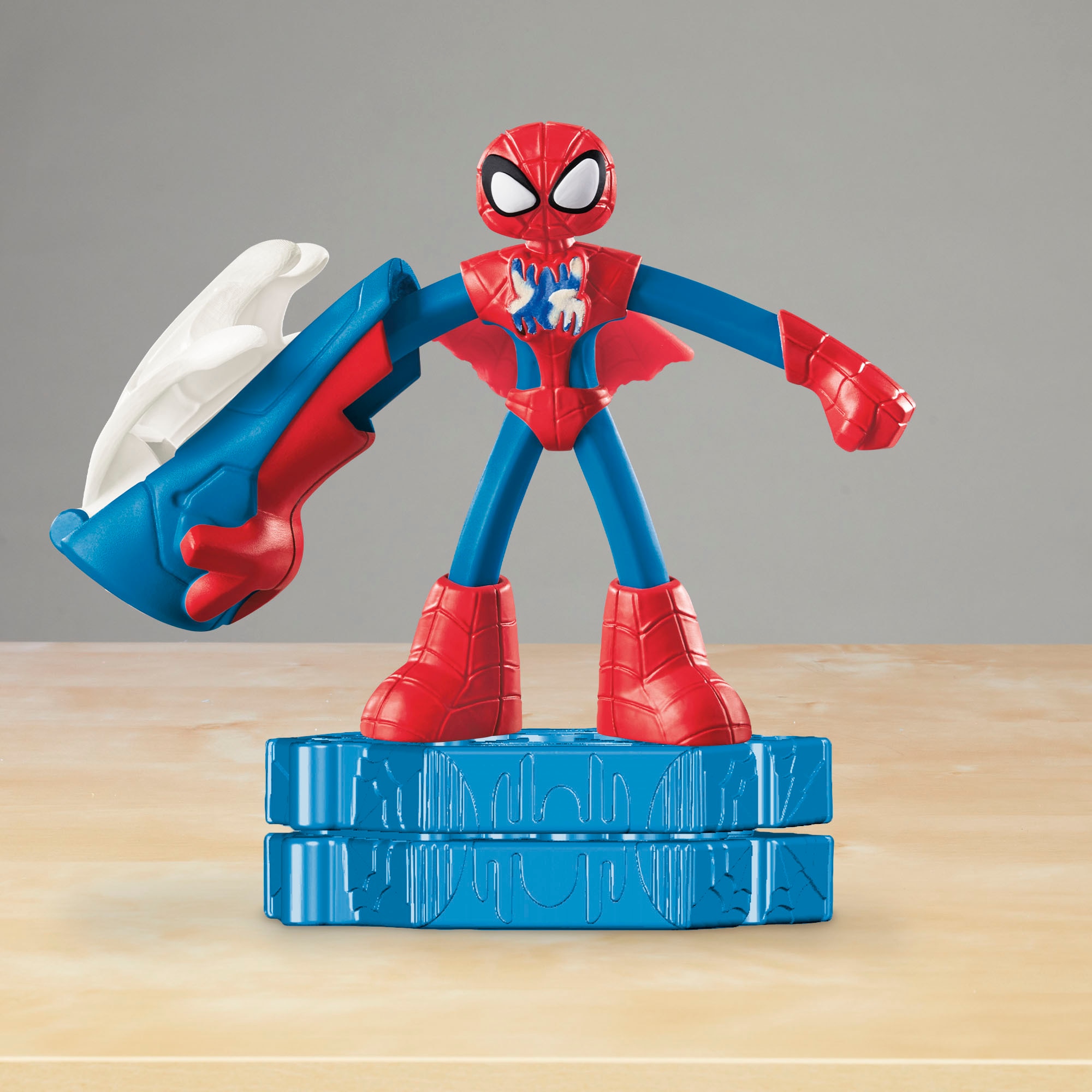 Figura Play-Doh Marvel e Acessório - Artigo Sortido. Envio realizado de forma aleatória 17