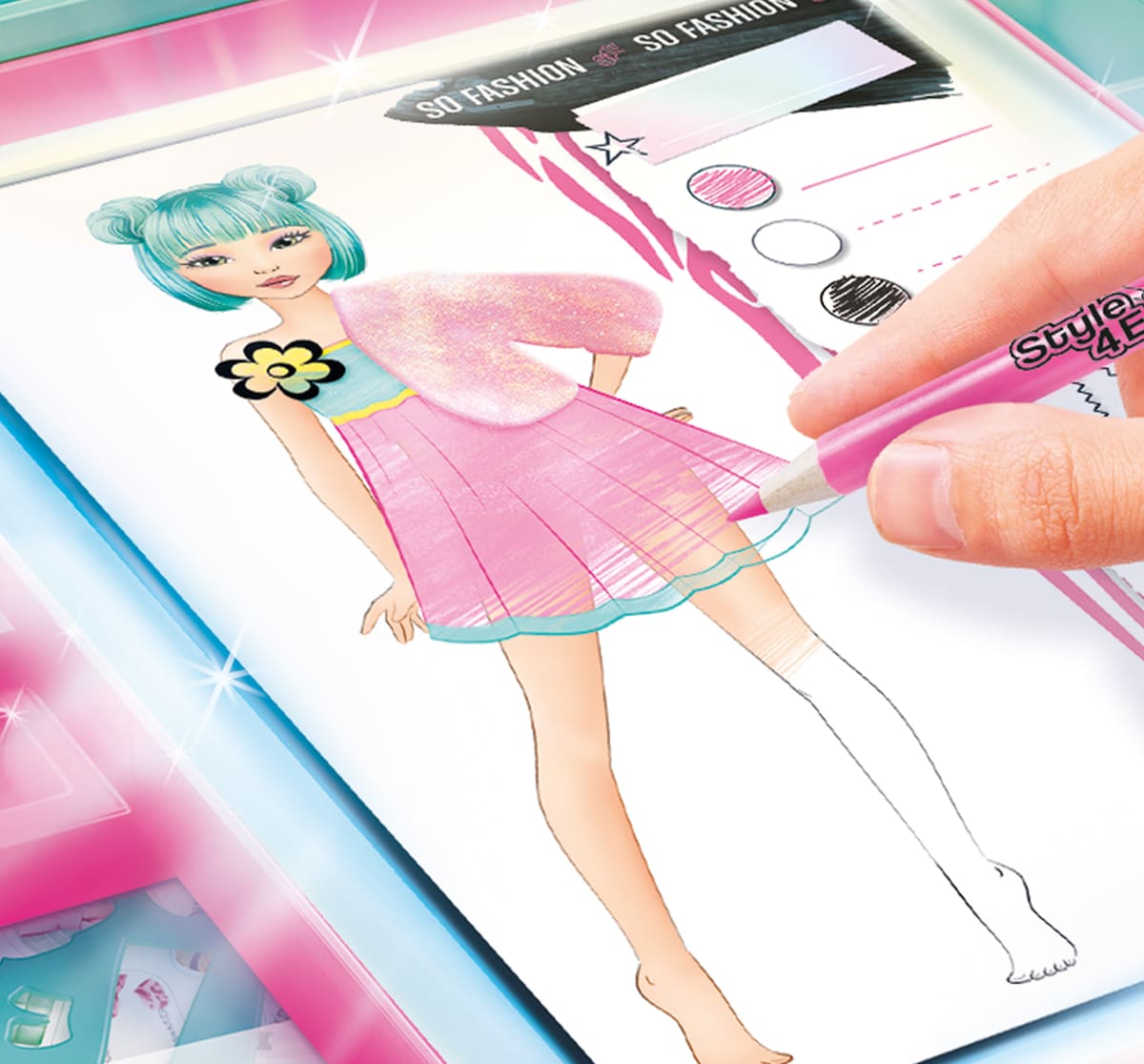 Juego de manualidadesEstudio De Diseño De Moda Con Luz Style 4 Ever 14