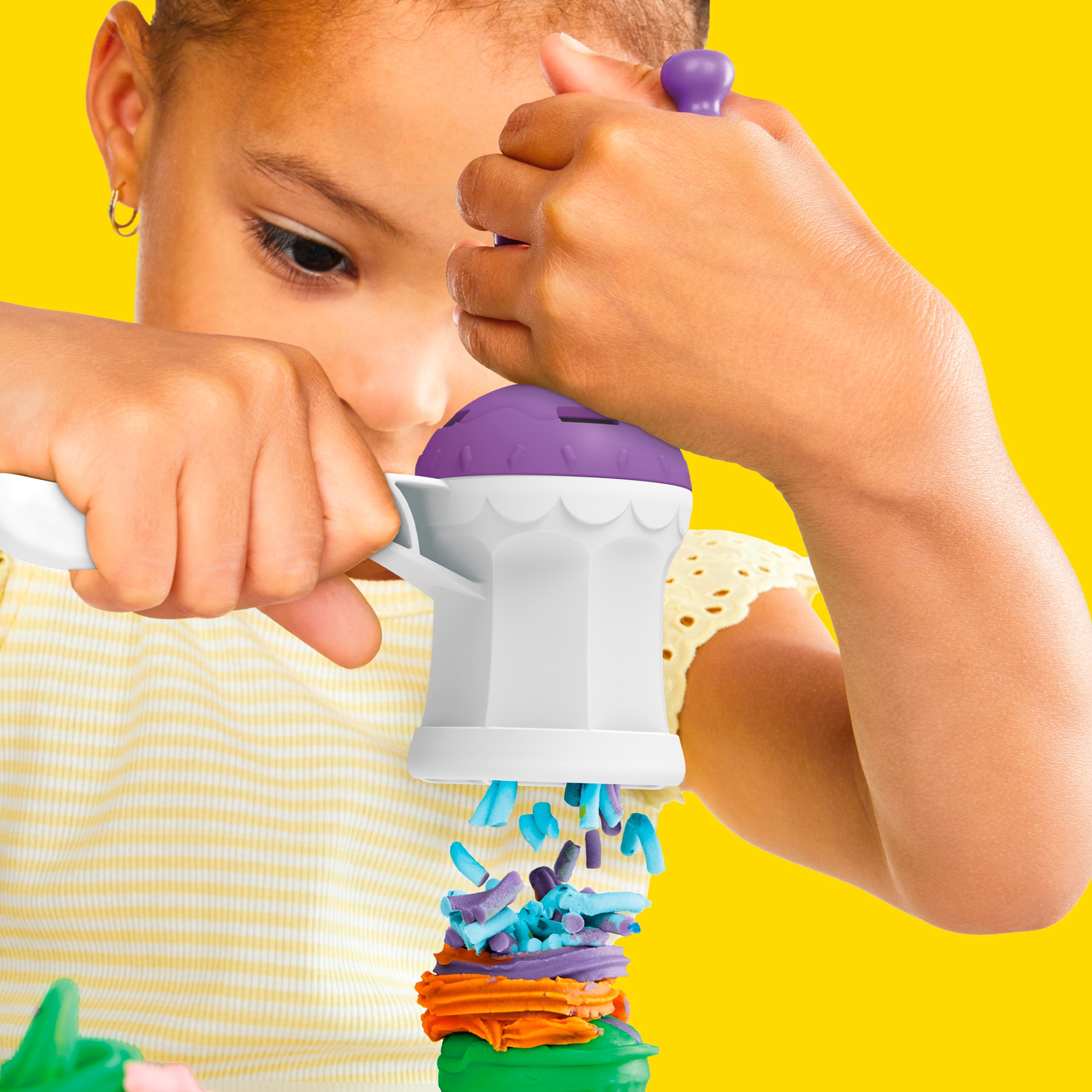La torre de pastelitos Play-Doh 7