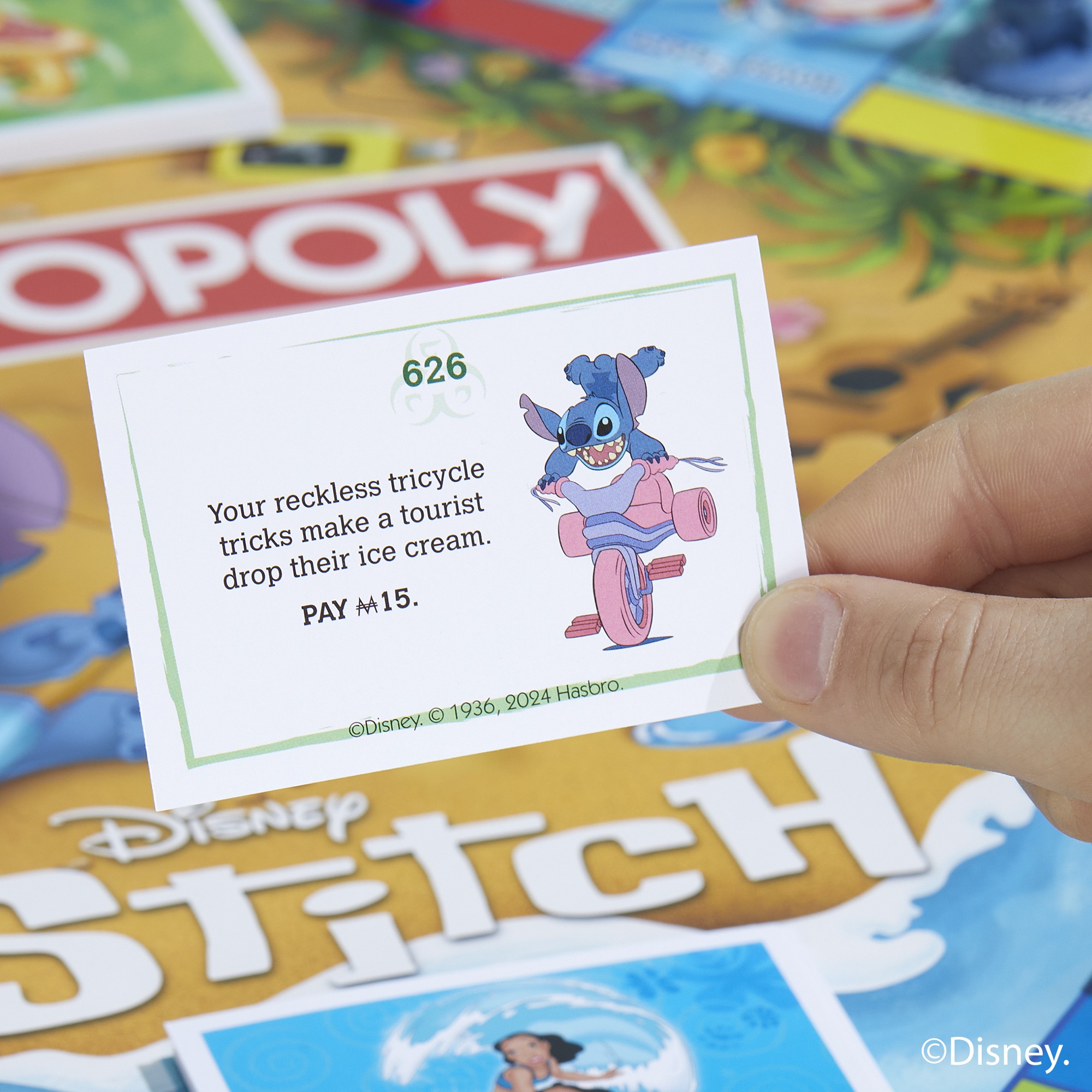 Juego de mesa Monopoly Edición Disney Stitch Hasbro 9