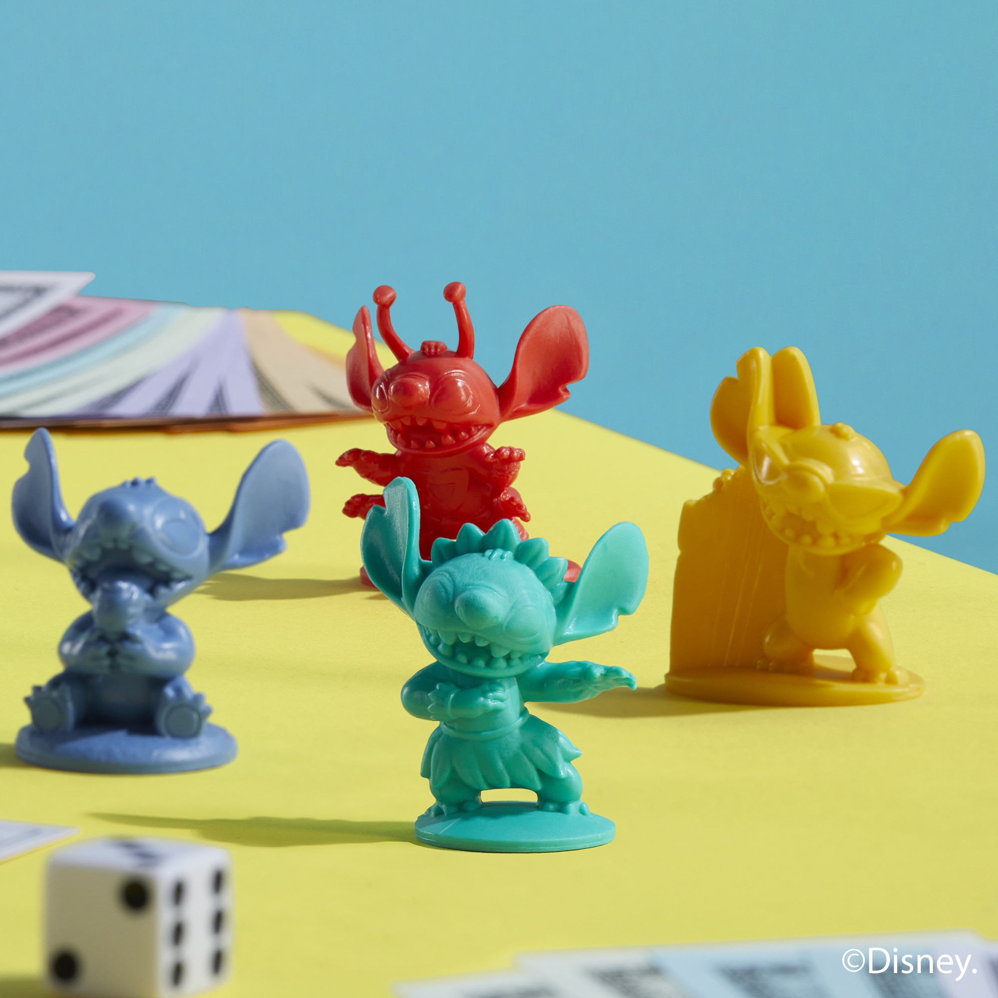 Juego de mesa Monopoly Edición Disney Stitch Hasbro 14