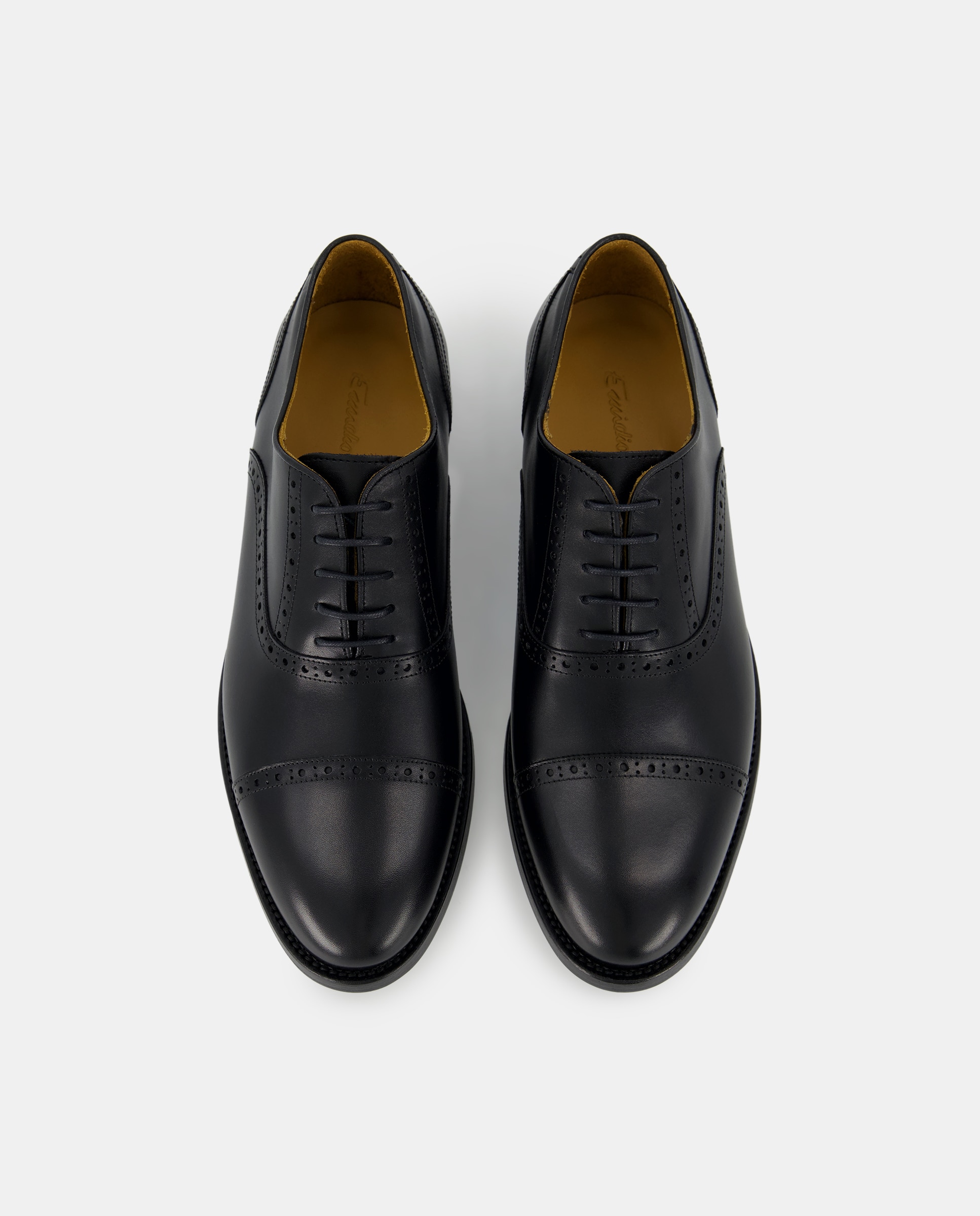 Sapatos de Atacadores com Rendilhados e em Pele Preto-4