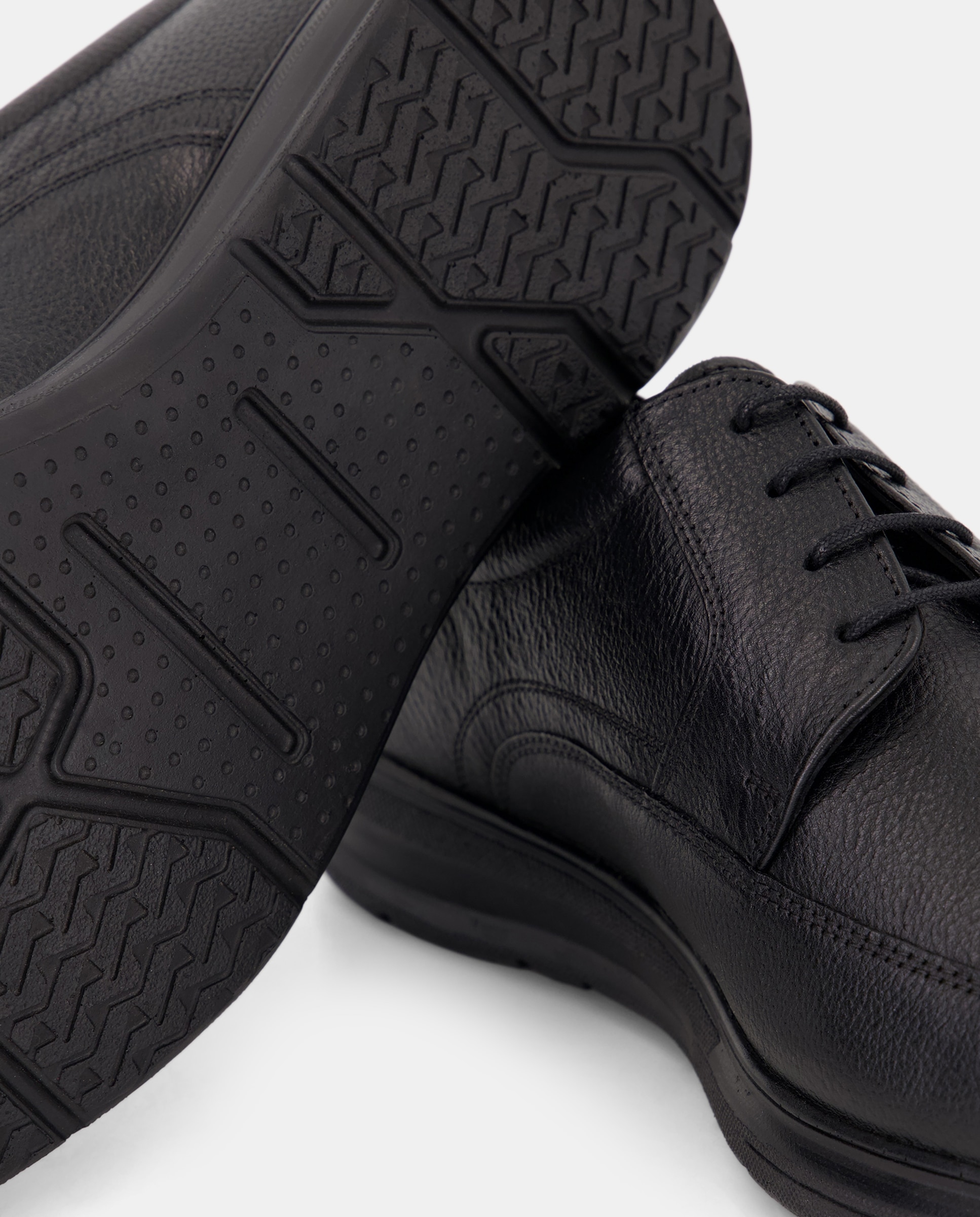 Bluchers com Fecho de Atacadores Preto-5