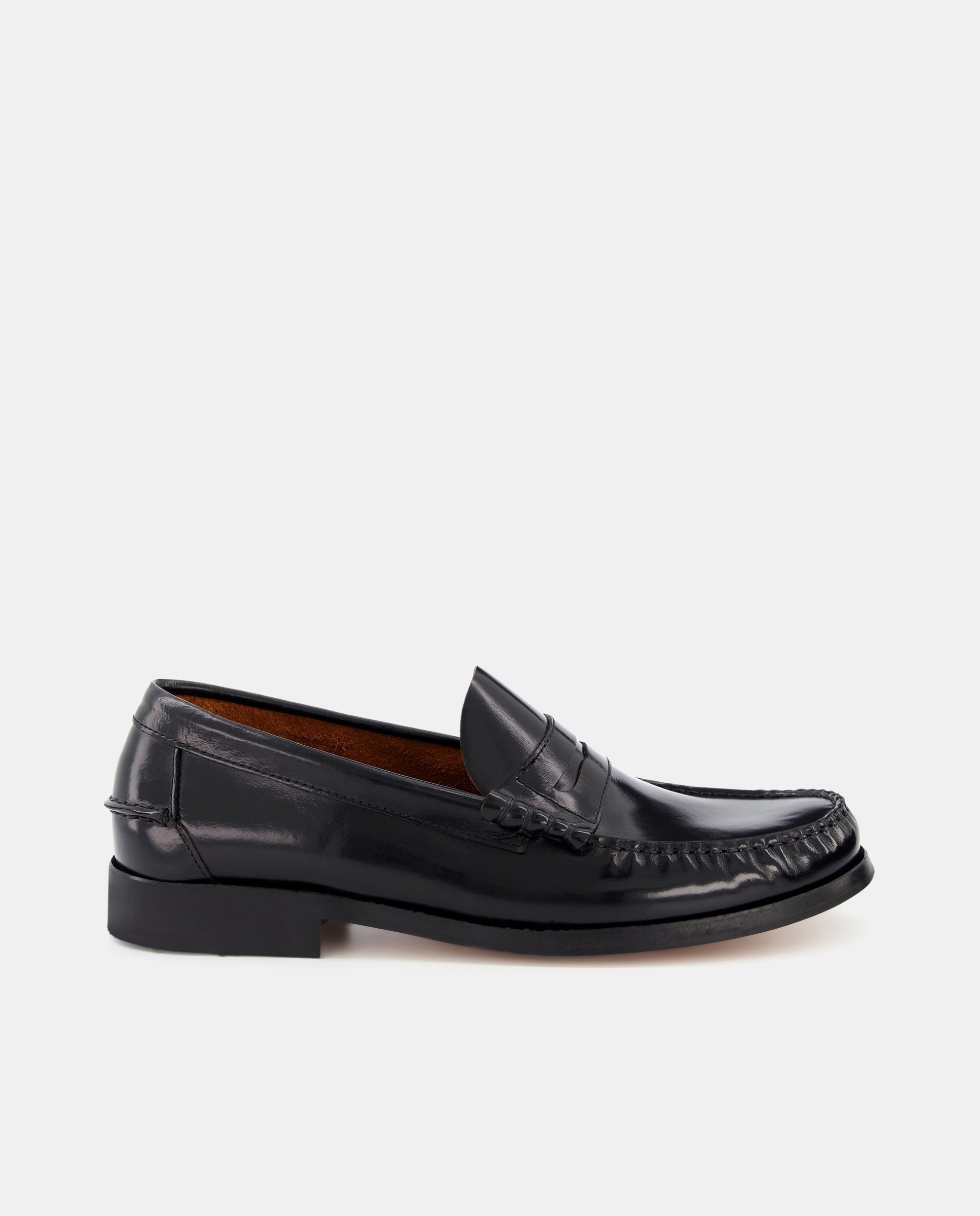 Mocassins com Bordão, Adorno de Travessão e em Pele - Preto Preto-1