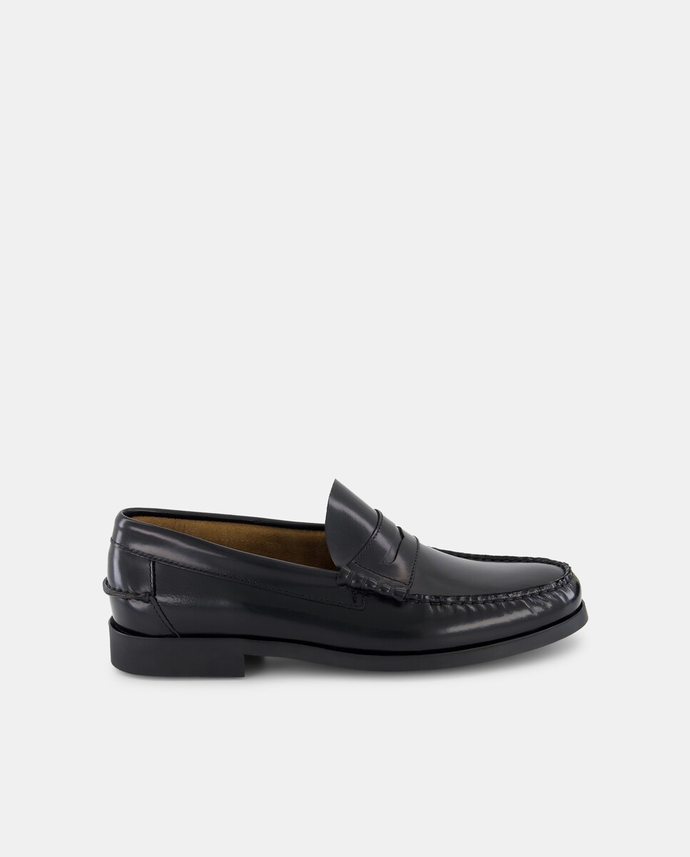 Imagen 0 de Mocasines de hombre en negro de piel con bordón y adorno de antifaz Negro