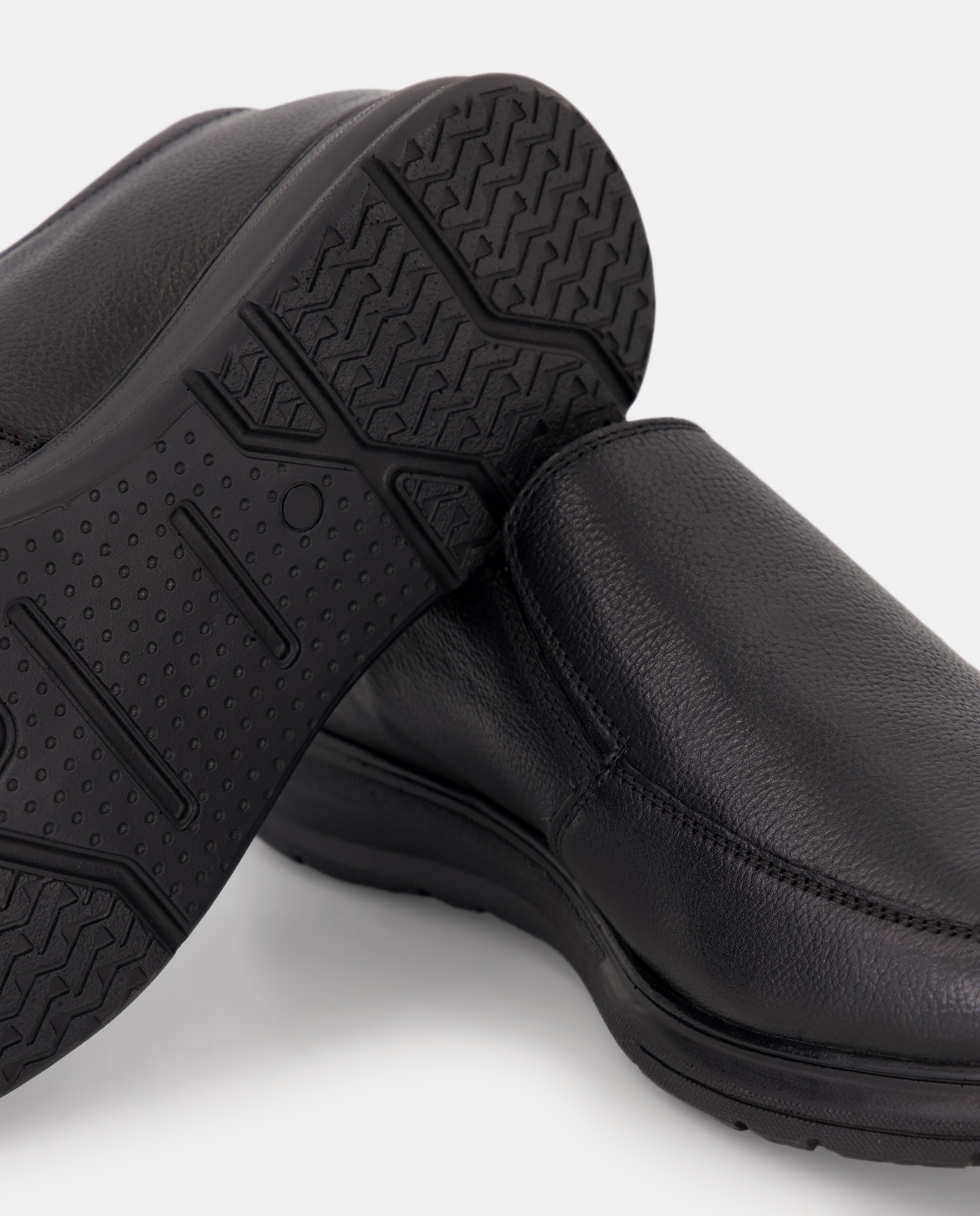 Mocassins em Pele Preto-5