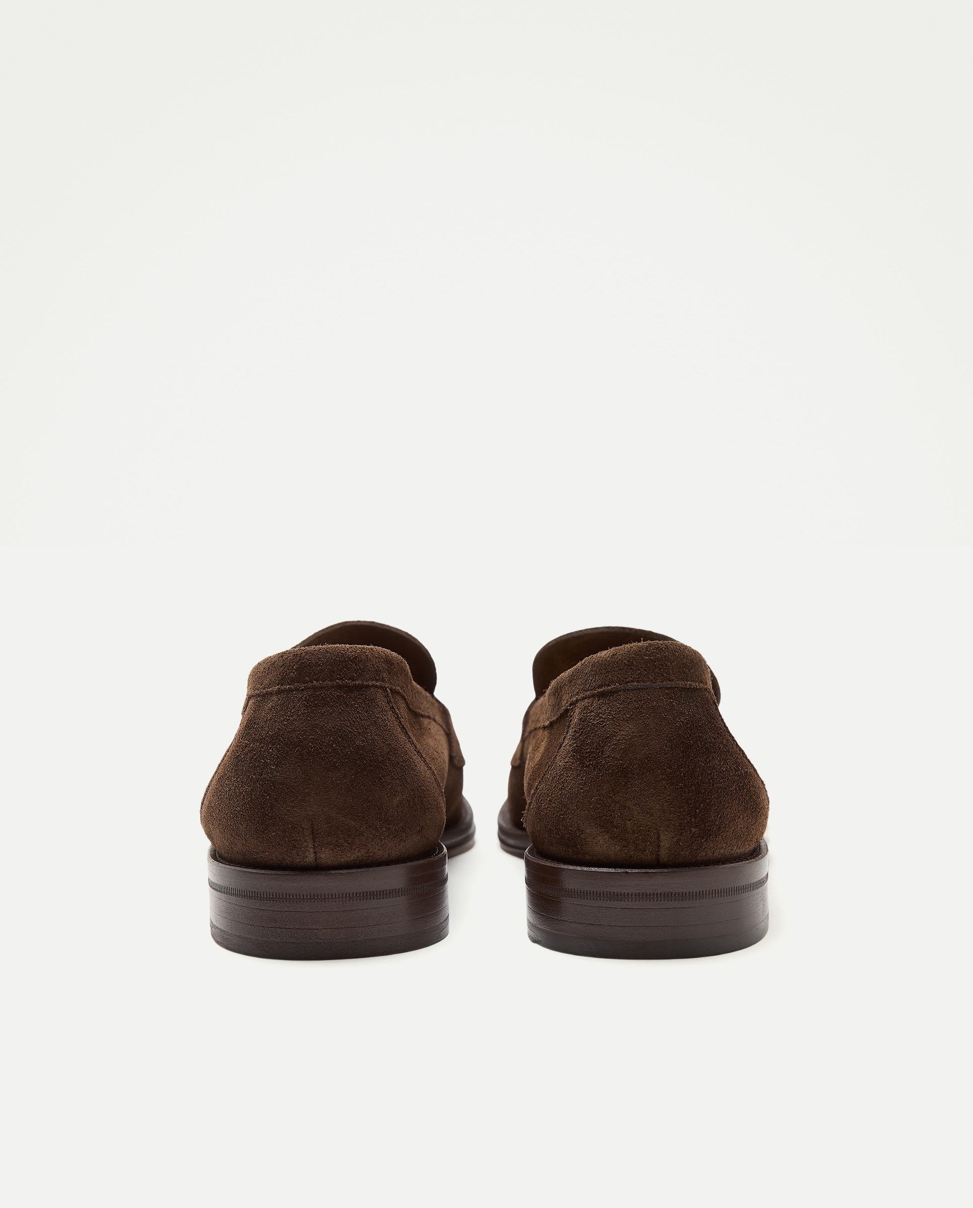 Mocassins em Camurça com Sola de Couro Castanho-3