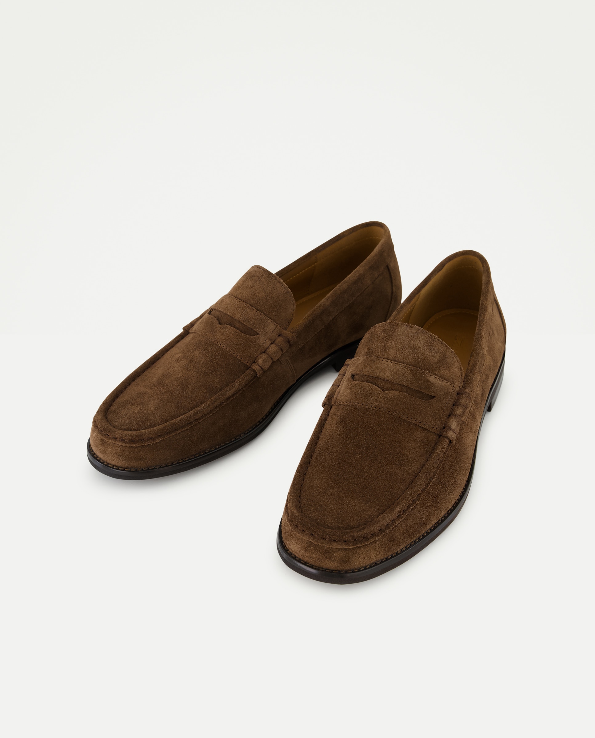 Mocassins de Camurça com Sola de Borracha Castanho-2