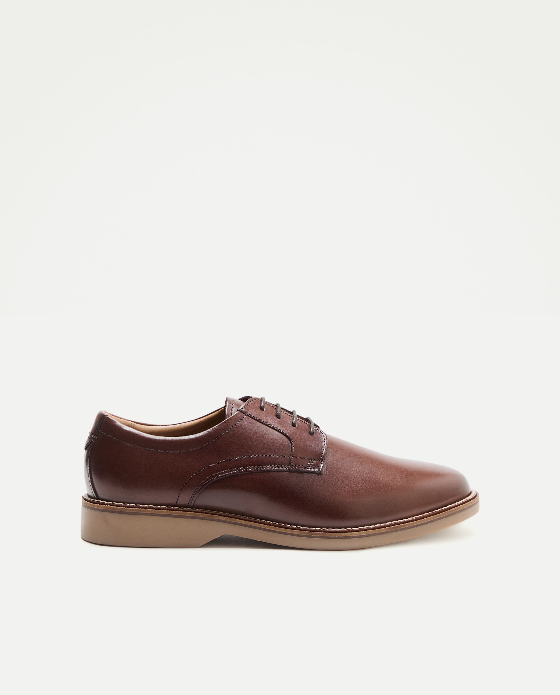 Bluchers em Pele com Sola de Borracha Torrado-1