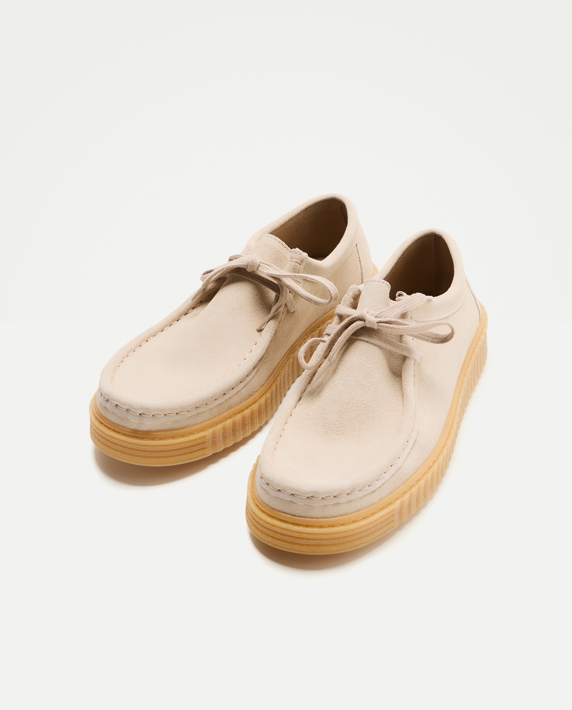 Sapatos Wallabee de homem Branco-gelo-2
