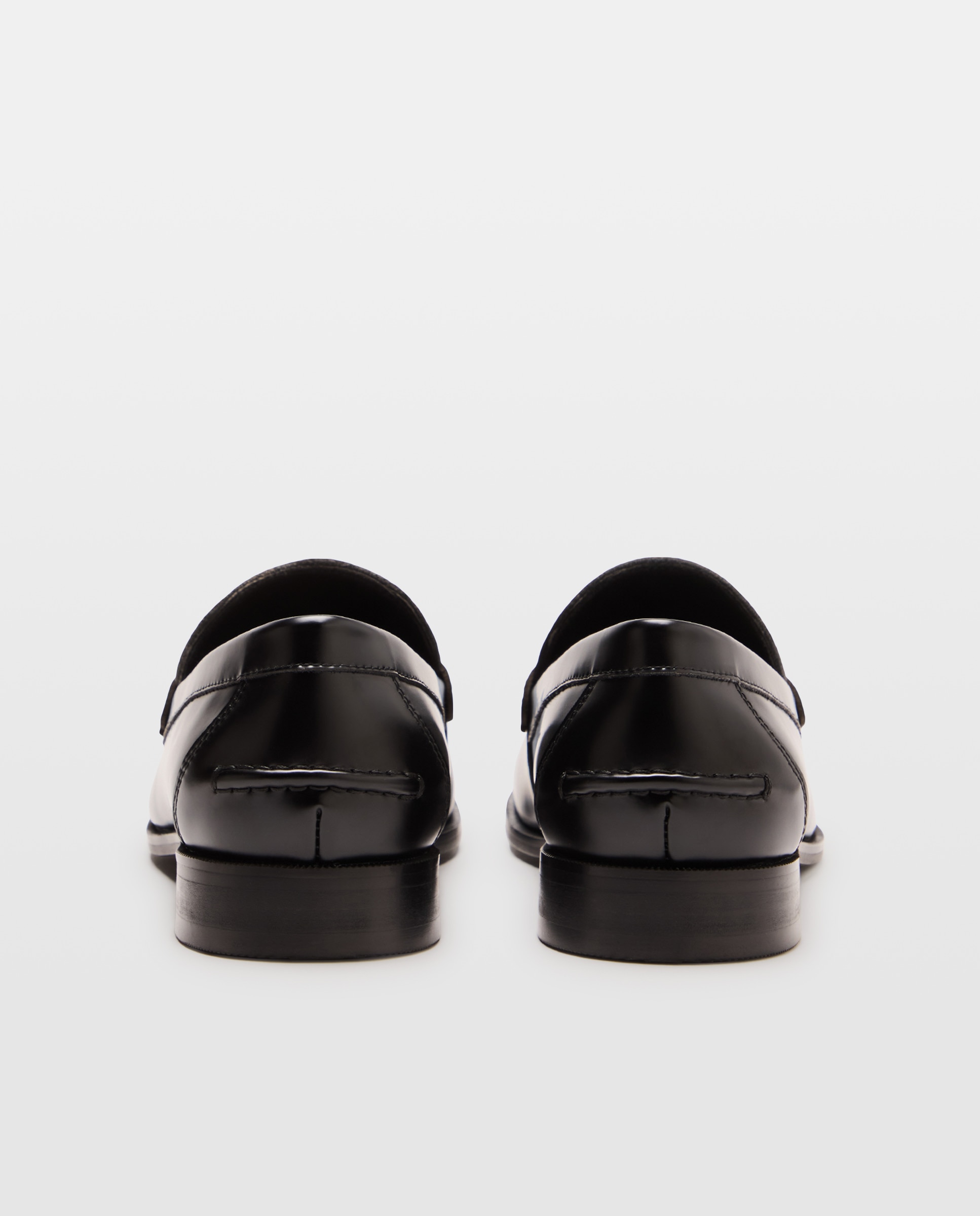 Mocassins em Pele Preto-3