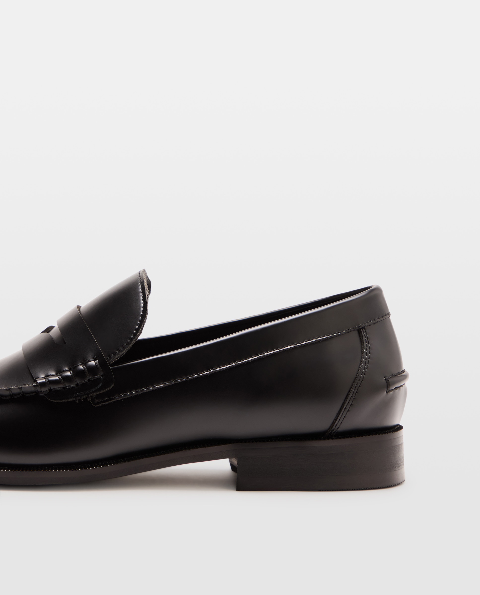 Mocassins em Pele Preto-5