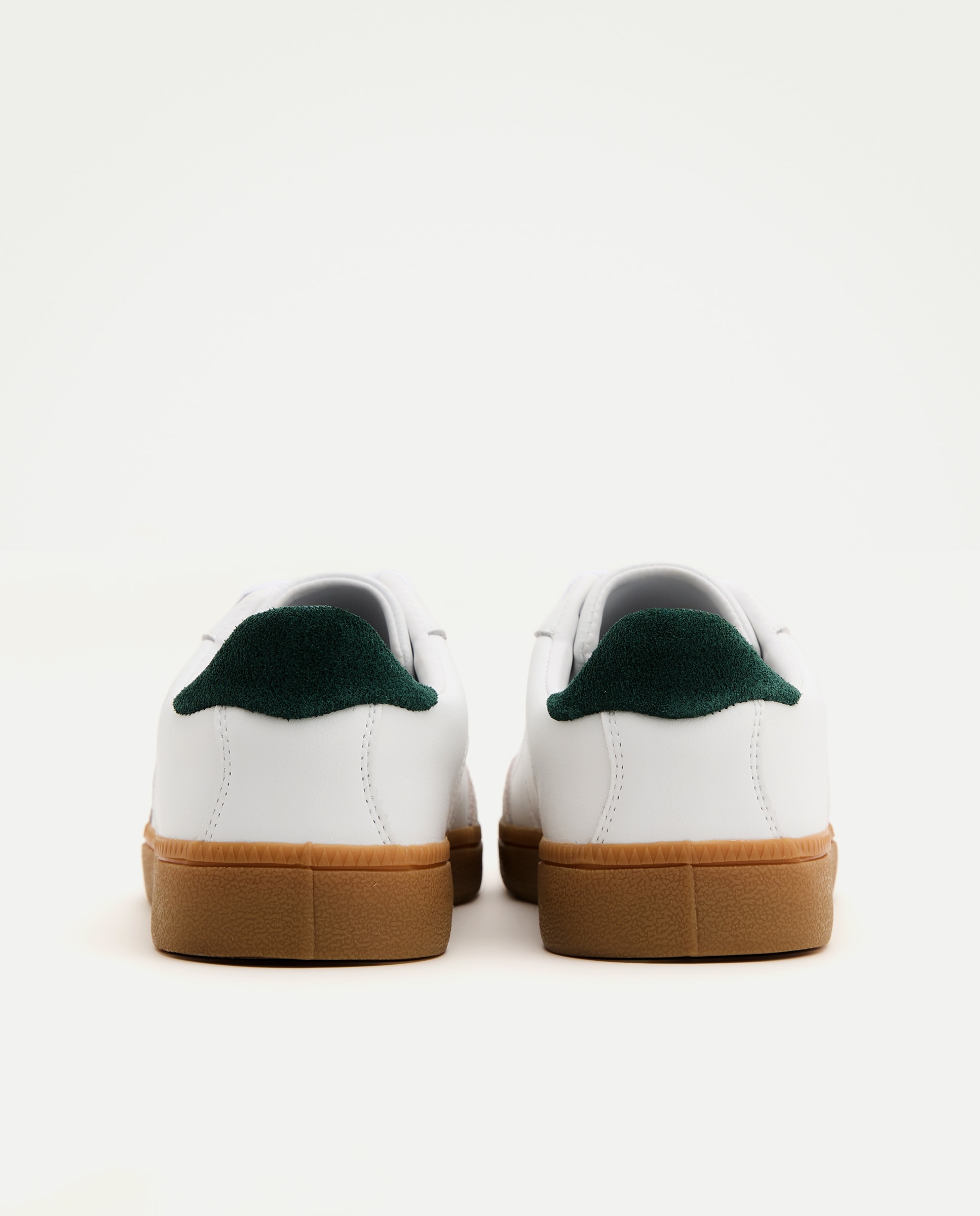 Sapatilhas Desportivas em Pele Branco-3