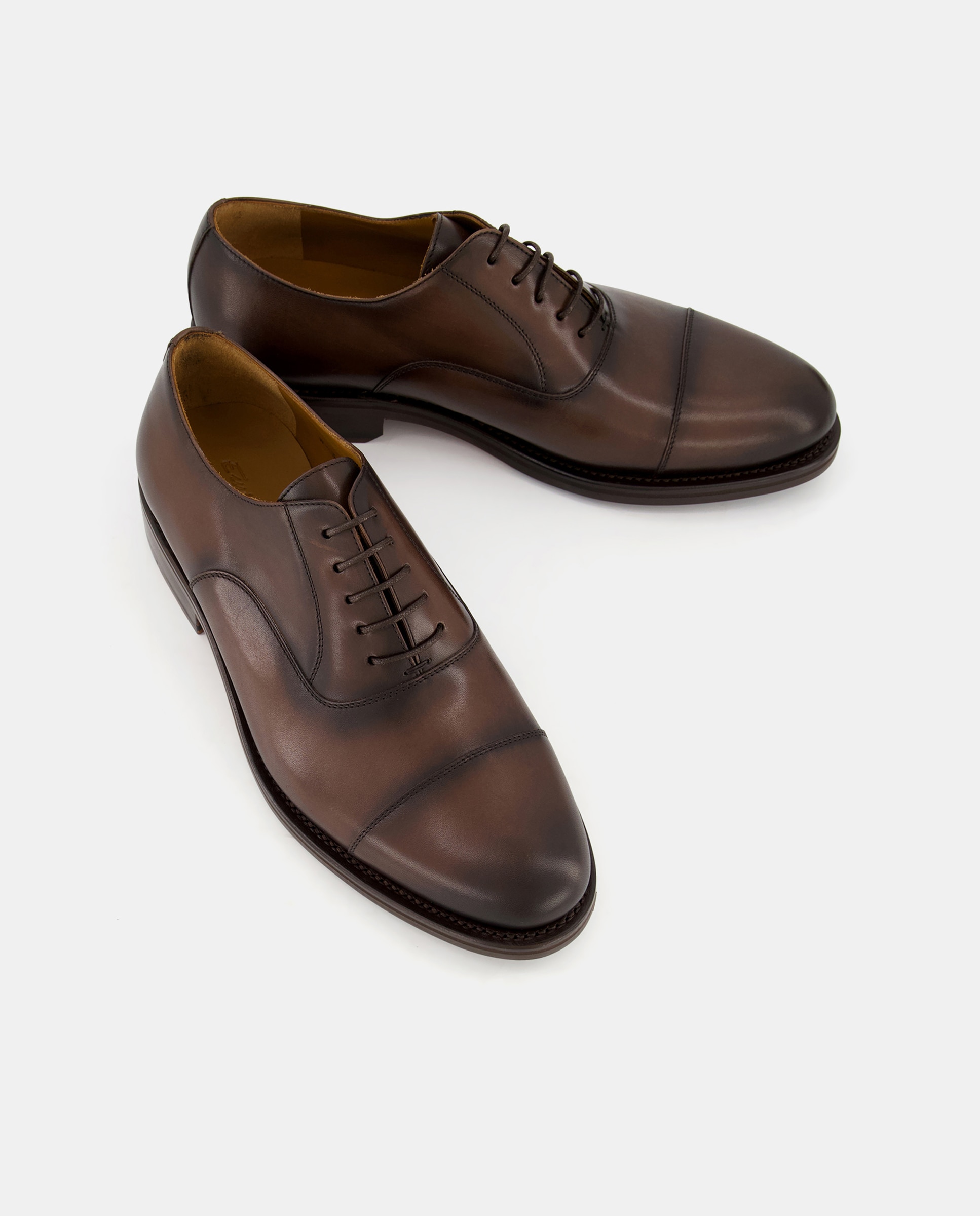Sapatos de Atacadores de Pala Direita em Pele de Construção Goodyear Castanho-escuro-3