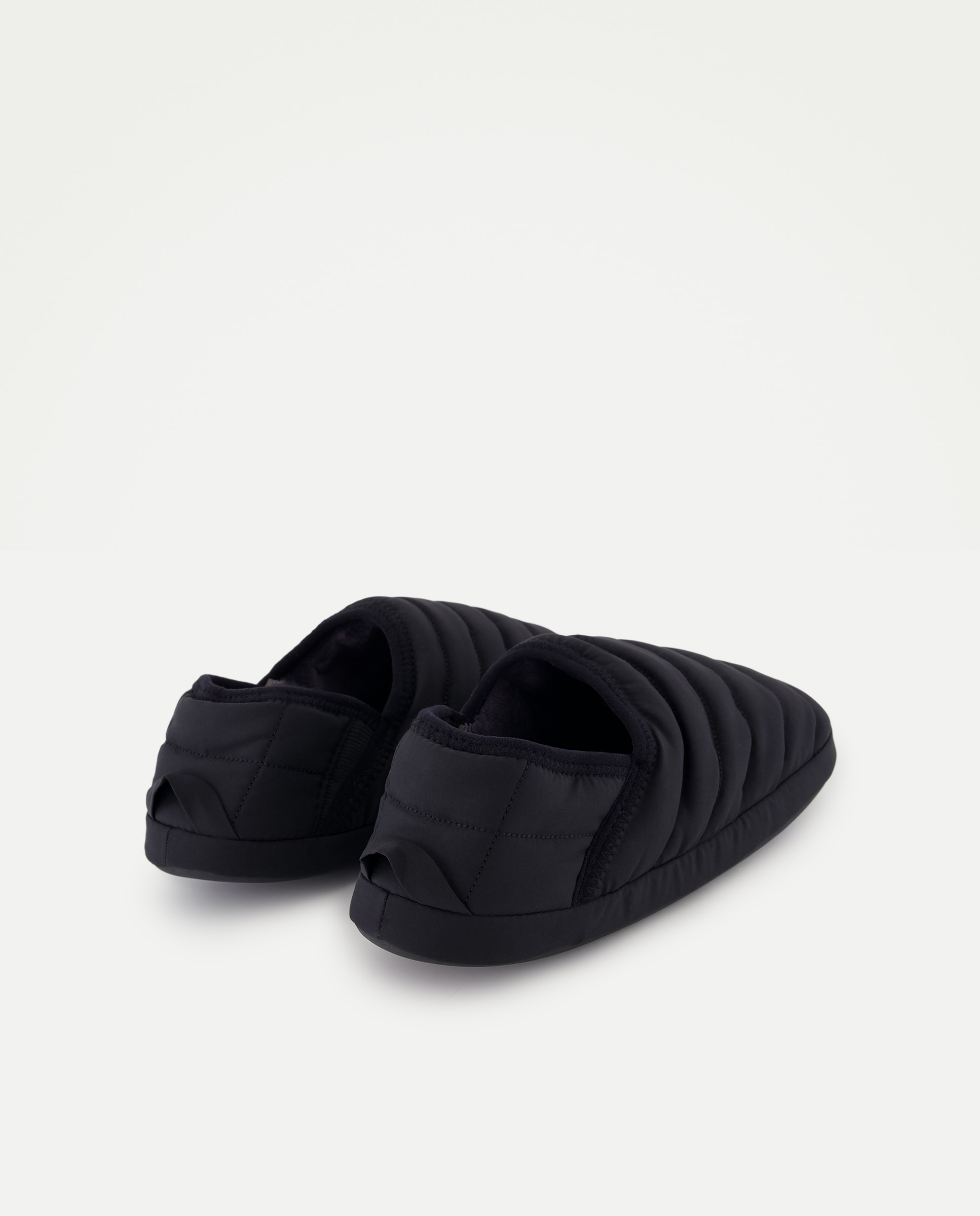 Pantufas Preto-3
