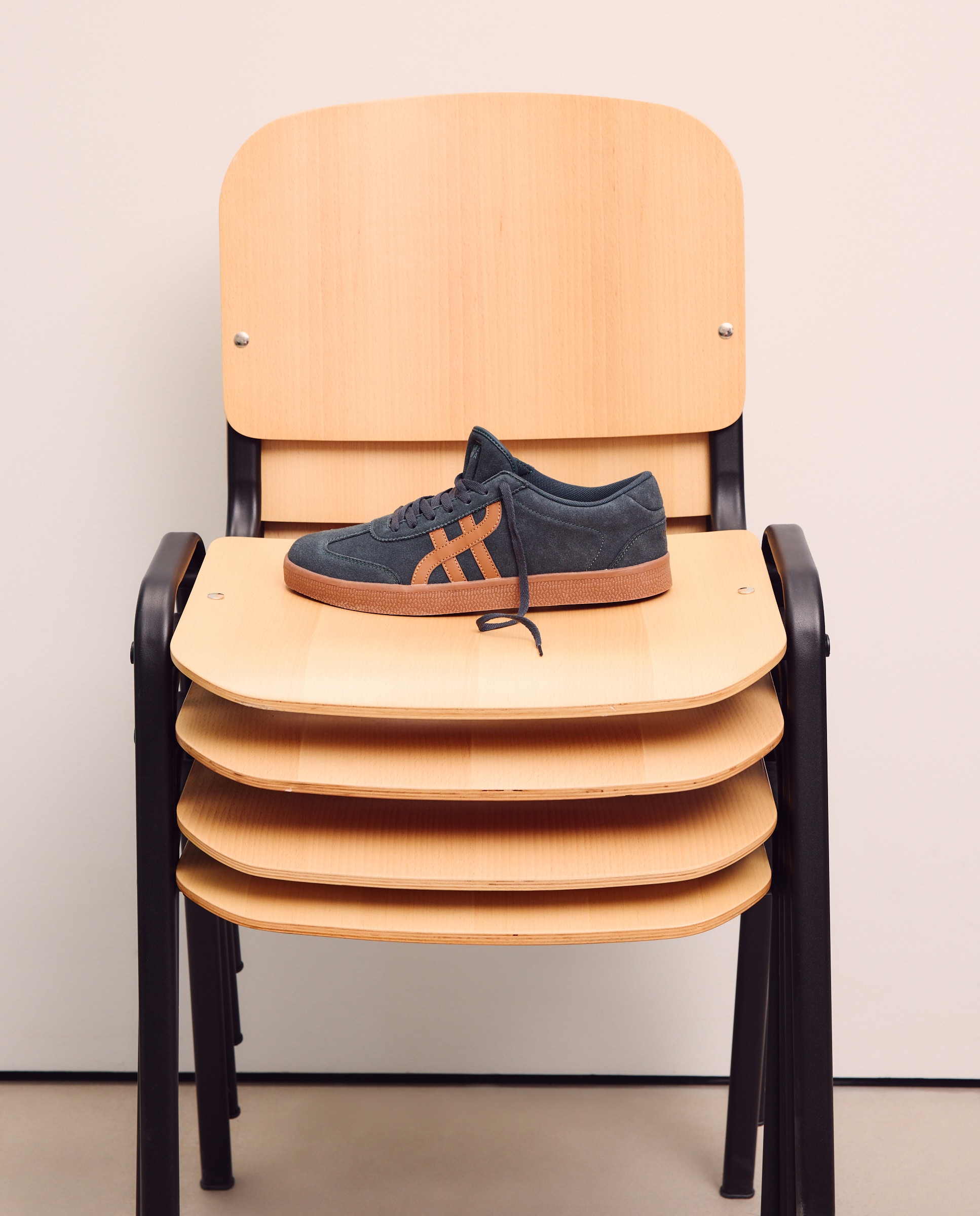 Sapatilhas Casual em Pele Cinzento-6