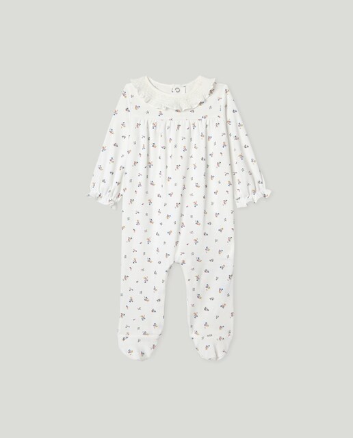 Imagen 0 de Pijama de bebé con cuello de volante