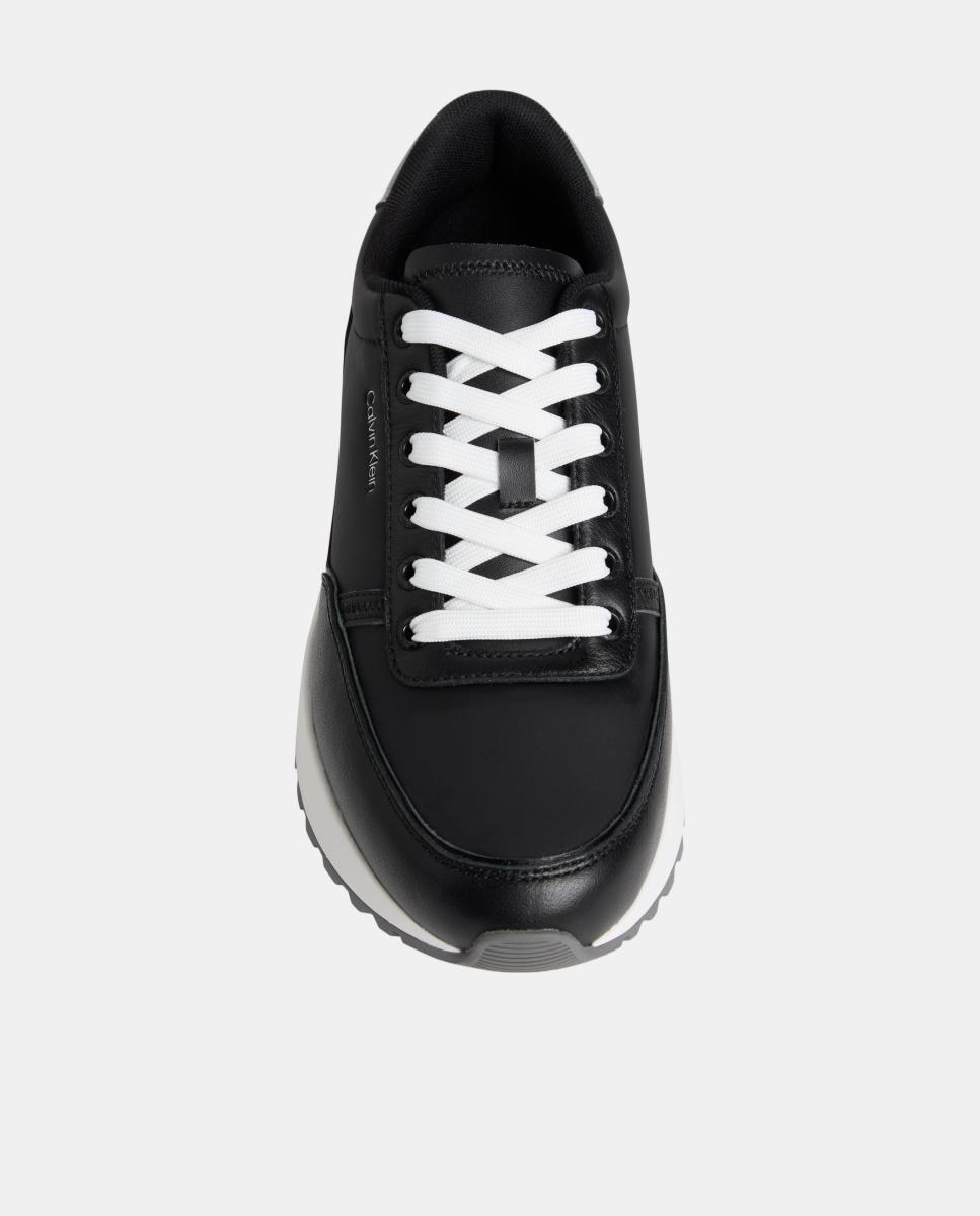 Sapatilhas Runner em Pele Preto-4