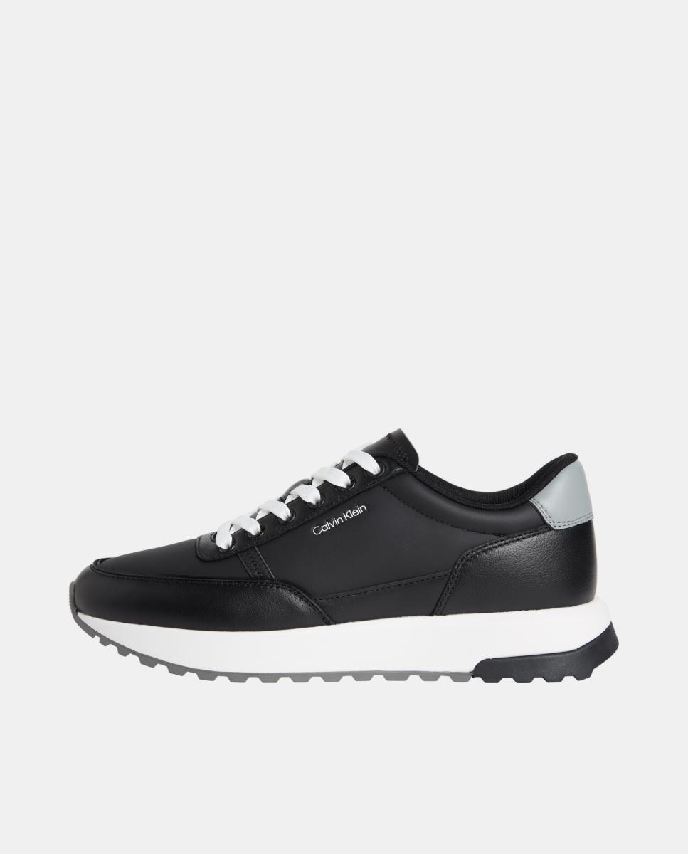 Sapatilhas Runner em Pele Preto-6
