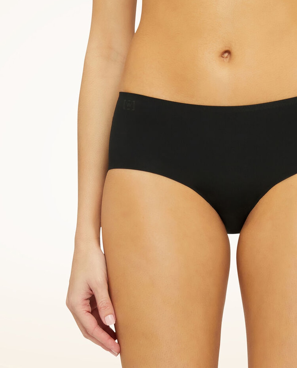 Imagem 0 de Cueca Adelgaçante Tipo Collant Invisível