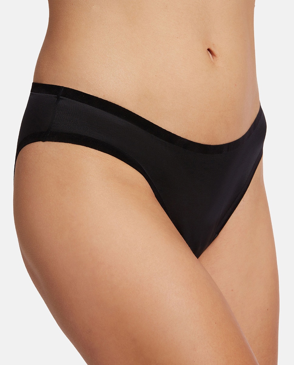 Cueca Ligeiramente Brilhante e com Efeito de Segunda Pele Preto-1