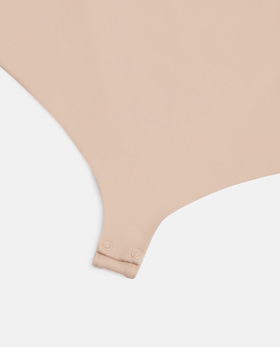 Body Tipo Tanga com Soutien Bandeau Castanho-6