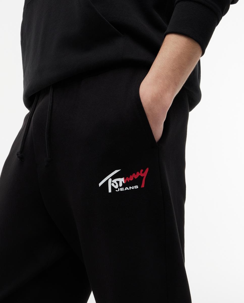Pantalón de chándal de corte regular con logo Tommy Jeans en contraste - Negro Negro-4
