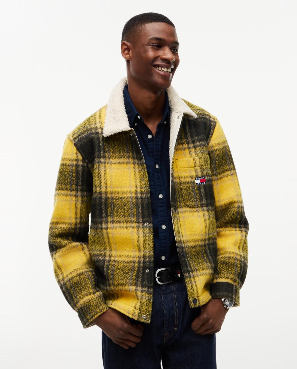 Sobrecamisa TJM Teddy Collar Brushed Shacket de Tommy Jeans - Amarillo Amarillo-1