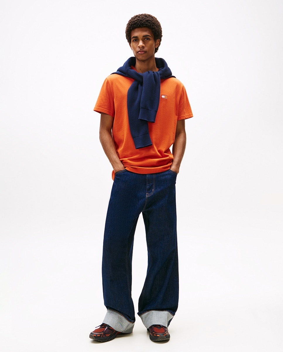 T-shirt Regular Fit com Manga Curta Laranja-5