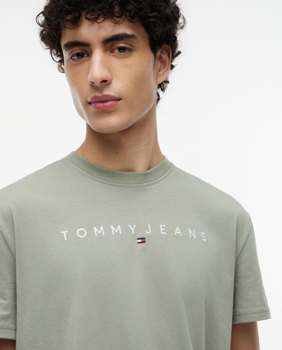 Camiseta regular fit de Tommy Jeans con logotipo lineal - Verde Verde-3