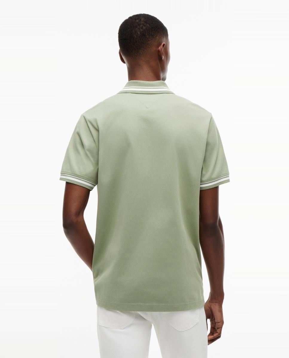 Polo de Manga Curta com Corte Regular e Detalhes em Contraste Verde-claro-2