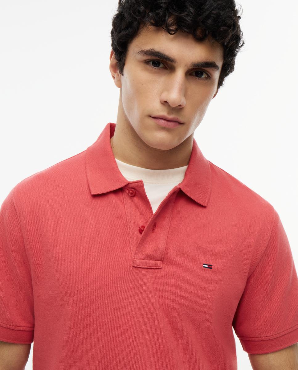 Polo de Manga Curta com Corte Regular e Desenho Essencial Coral-3