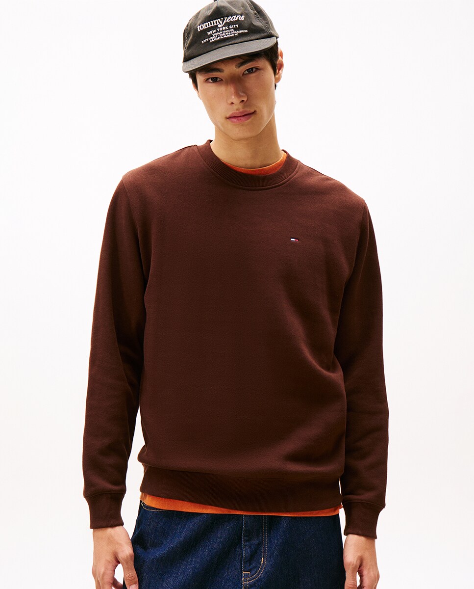 Sweatshirt Básica Regular Fit com Gola Redonda Castanho-escuro-1