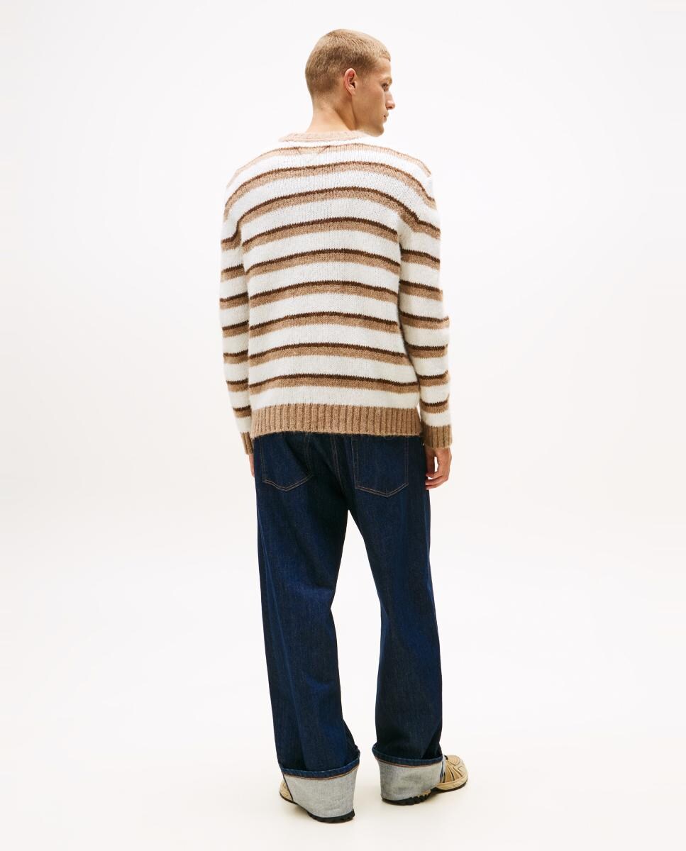 Camisola de Malha Regular Fit com Gola Redonda Camel-2