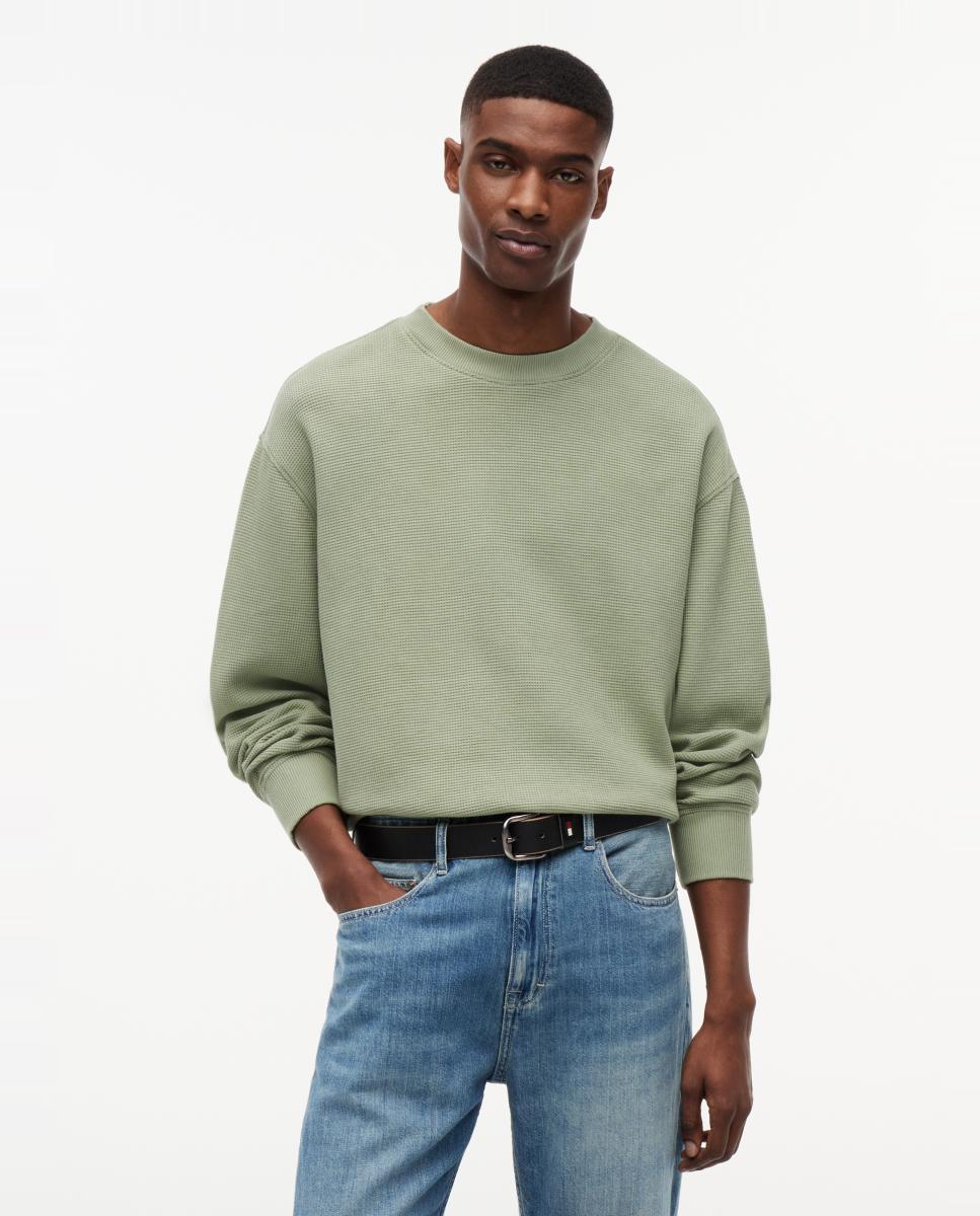 Tommy Jeans - Sudadera de hombre con textura waffle y cuello redondo.